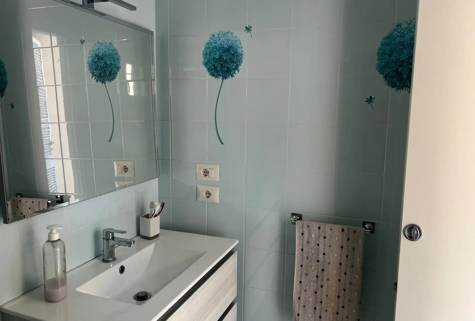 Twins Home كاستيغليون ديلا بيسكايا شقة